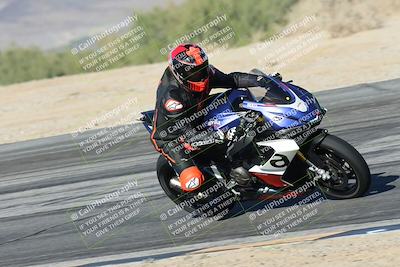 media/Dec-01-2025-Moto Forza (Mon) [[2daa91e15f]]/2-Intermediate Group/Session 4 Turn 9/